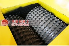 怎样合理选择对辊破碎机的辊面
